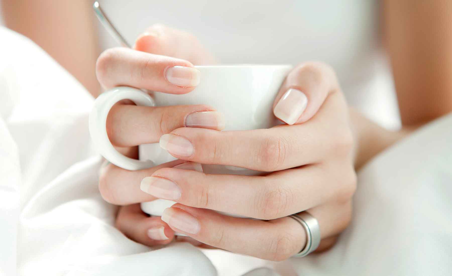 Conseils pour faire pousser vos ongles plus vite